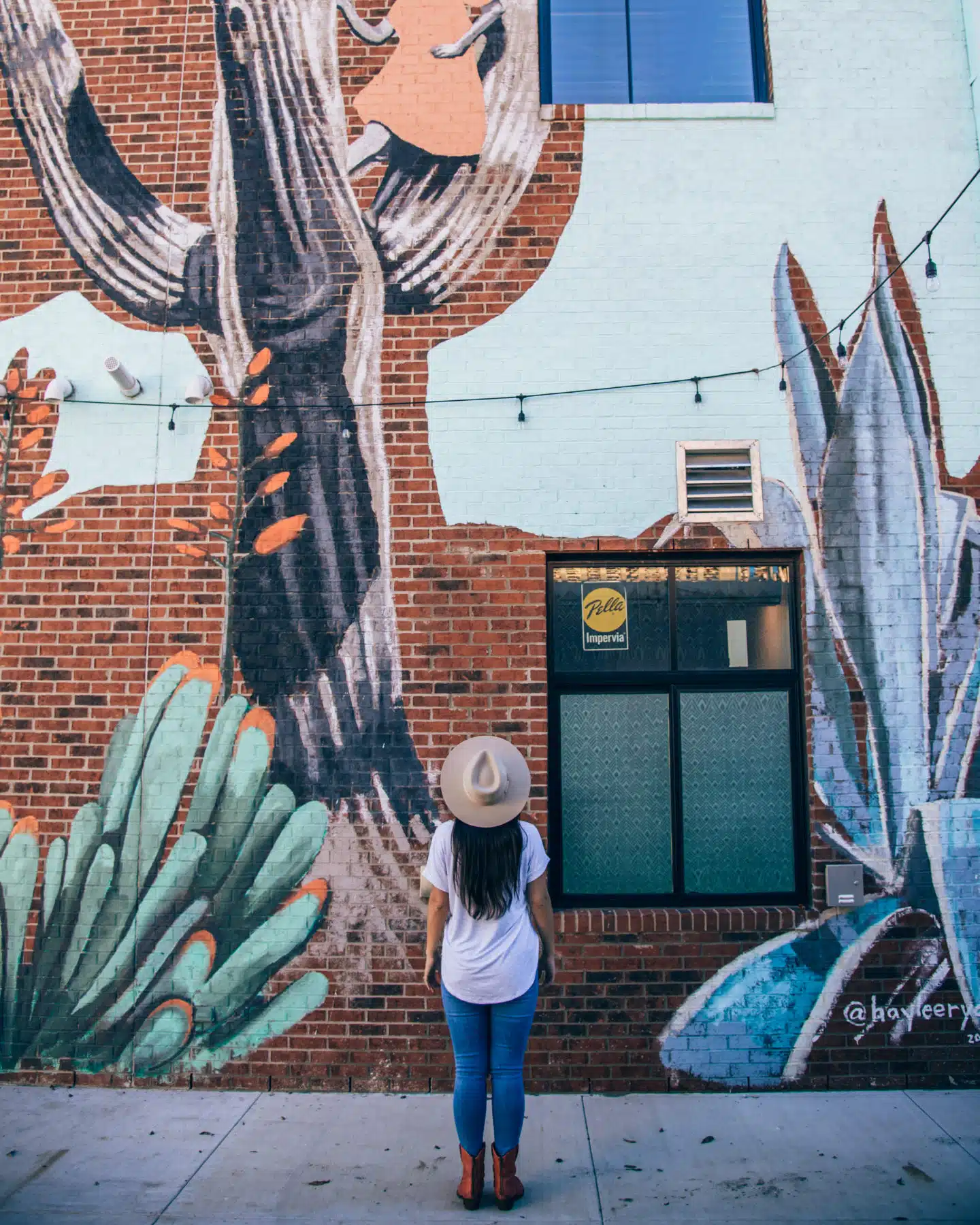 The Ultimate Guide To The Bishop Arts District In Dallas   Bishop Arts District Mural 