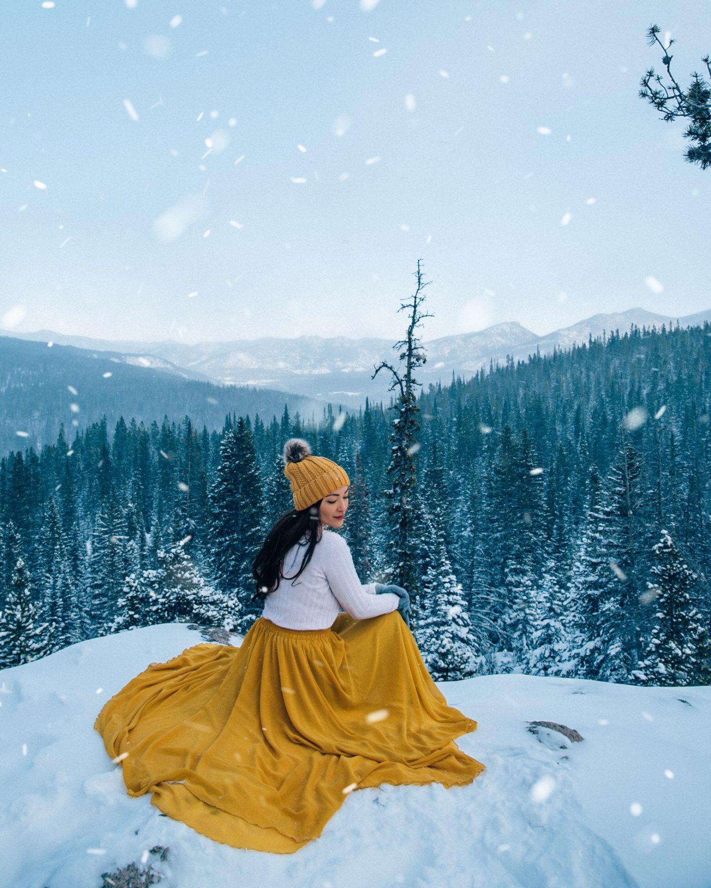22 Creative Winter Photoshoot Ideas - Whimsical Winter Photography